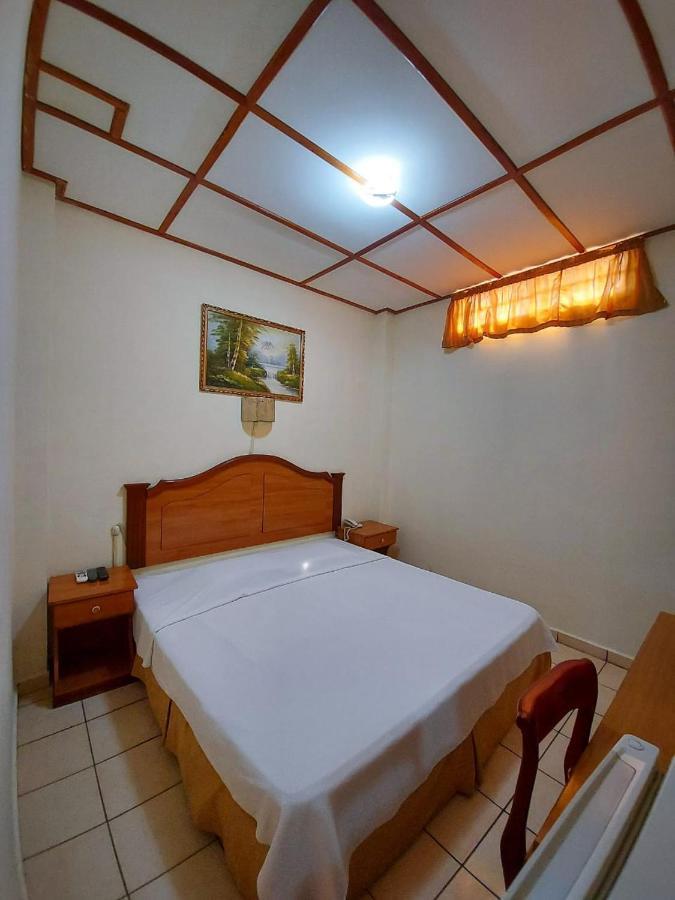 Hotel Continental Plaza San Miguel Bagian luar foto